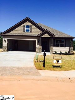 340 Linden Hall Lane sold home in Linden Hall, Easley, SC