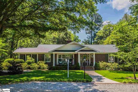 9 Rockwood Drive