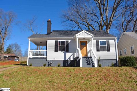 15 Skyland Drive