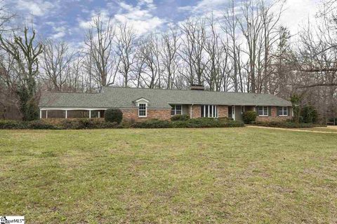 101 N Warwick Road