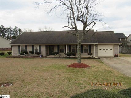 105 Amberwood Lane