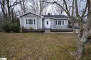 200 Cardinal Drive sold home in Taylors, SC