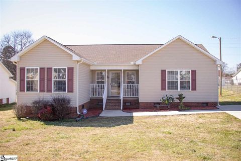 140 Carver Street sold home in Freetown, Greenville, SC