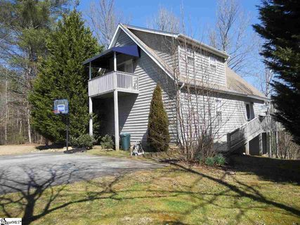 106 Falcon Crest Way