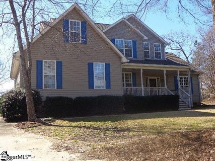 22 Clearwater Court