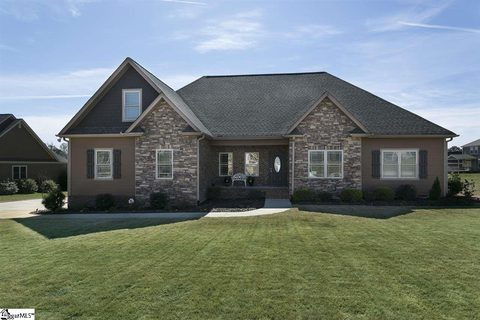 233 Country Mist Drive sold home in Pennington Park, Greer, SC