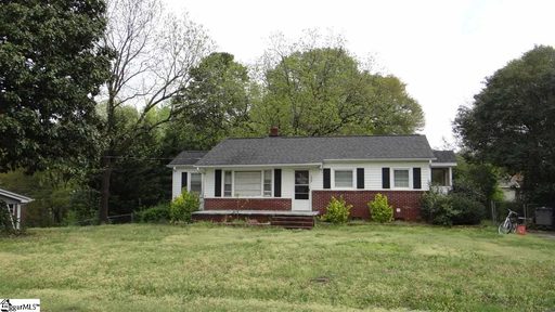 135 Tanglewood Drive