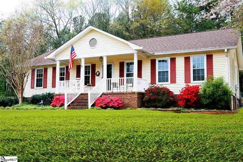 108 Elm Court