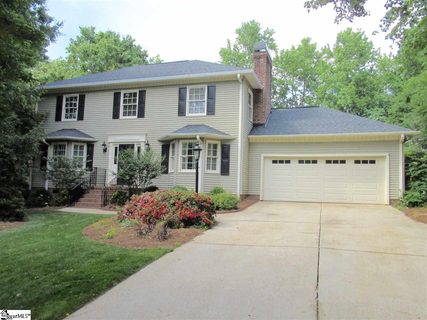 10 Oak Tree Drive