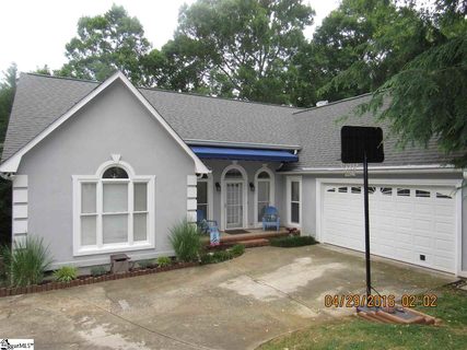140 Emerald Way