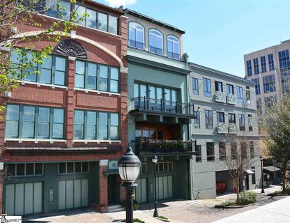 18 S Main Street Unit 403 sold condo in Park Place On Main, Greenville, SC