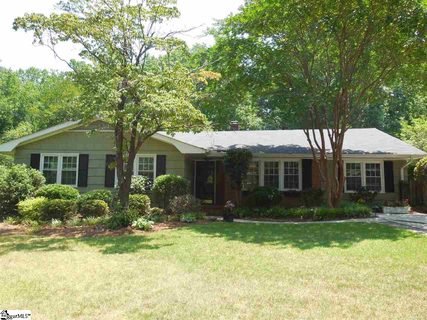 18 Selwyn Drive