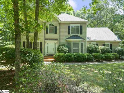 102 Shadow Oaks Drive