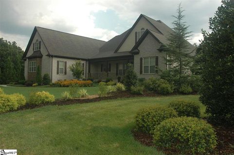 103 Beacon Hill Road