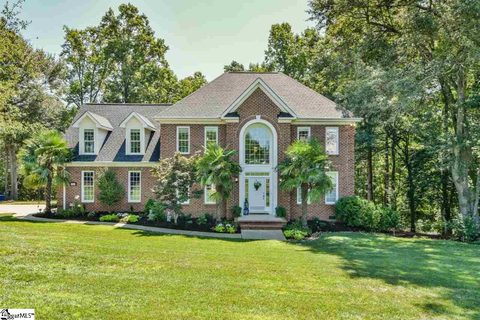 220 Keeneland Way sold home in Christopher Ridge, Greer, SC