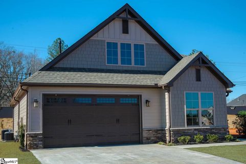 76 Vinton Drive sold home in Windwood Cottages, Greer, SC