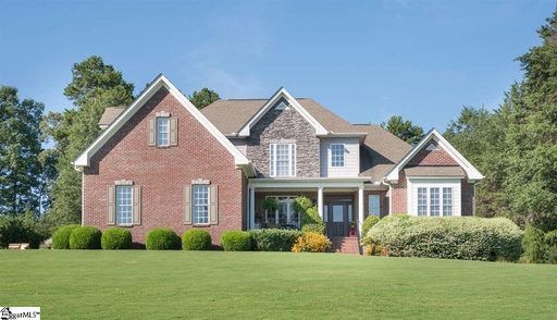 200 Goldenstar Lane