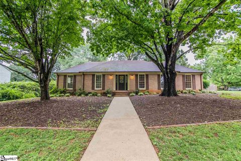 5049 Bridle Path Lane