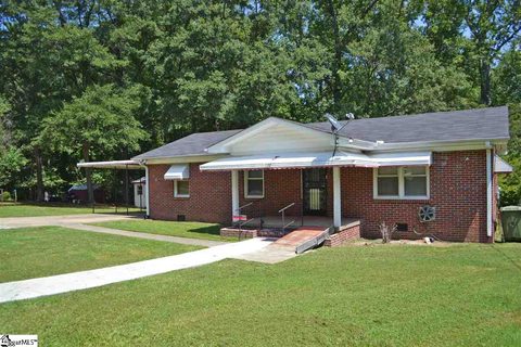 130 Woodland Drive