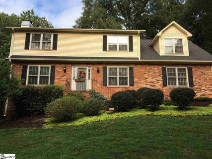 3 Cobblestone Court