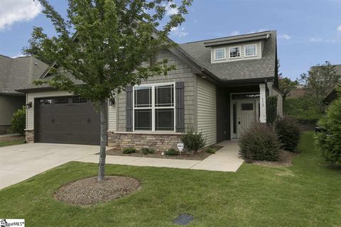 113 Runamo Way
