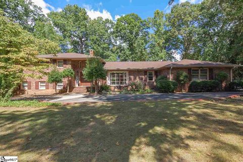 200 Dellrose Circle