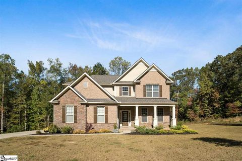 16 Barlia Way