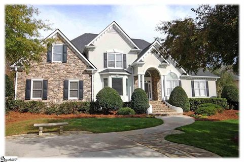 Previously sold for $620,000