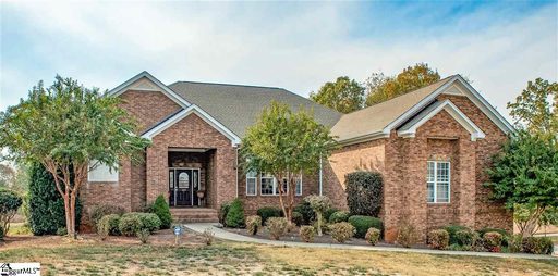 105 Lantern Ridge Drive