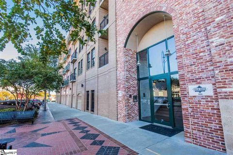 927 S Main Street Unit 210 sold condo in Field House, Greenville, SC