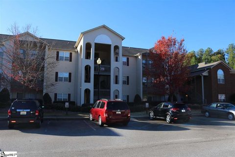 170 Wexford Drive Unit 207