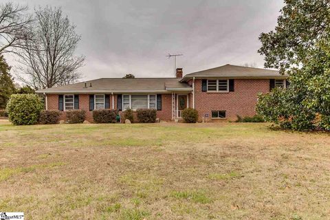 301 Mimosa Drive