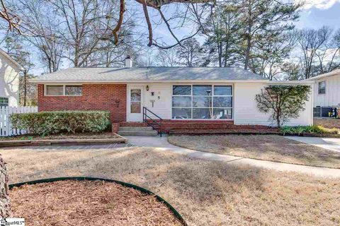 5 Woodmont Circle