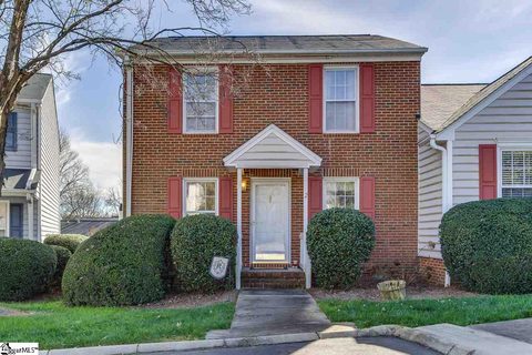40 Wood Pointe Drive #2