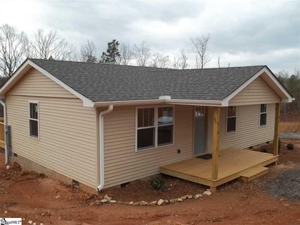 83 Lyle Drive sold home in Peace Haven, Taylors, SC