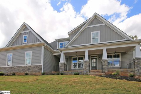 2 Windswept Knoll Drive