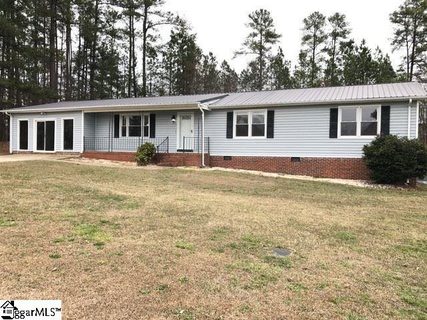 105 Redwood Drive