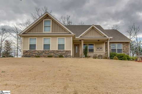 44 Lebanon Court