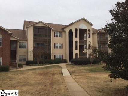 141 Wexford Drive Unit 207