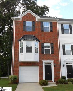 118 Sylvan Oak Way