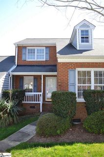 40 Wood Pointe Drive Unit #4