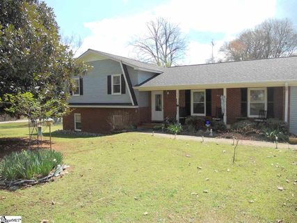 138 Pine Forest Drive sold home in Pine Springs, Easley, SC