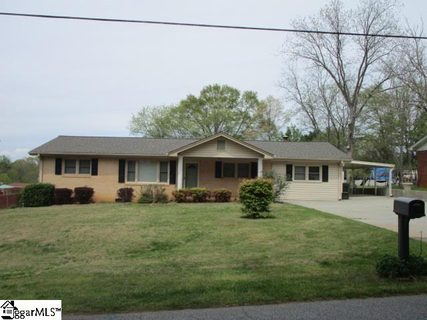 8 Lenhardt Road