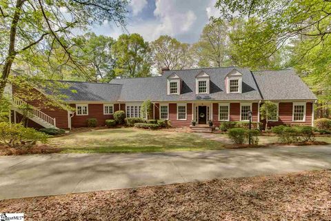 335 Shadowmere Drive