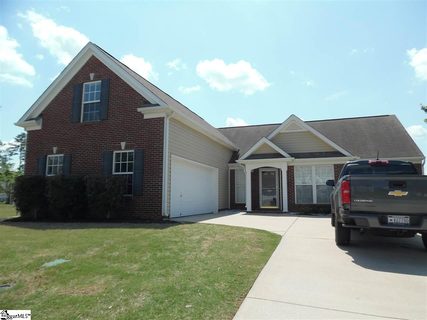 104 Pennine Drive