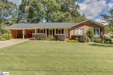 209 River Drive