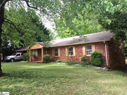 13 Green Acres Drive