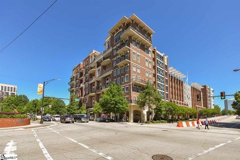 111 E Mcbee Avenue #032 sold condo in The Bookends, Greenville, SC