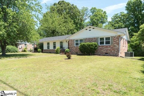 35 Lisa Drive