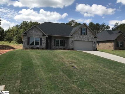 121 Pleasant Meadow Court sold home in Pleasant Meadows, Greer, SC